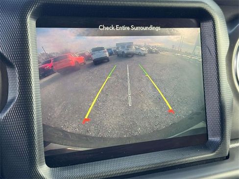 Used 2021 Jeep Wrangler Unlimited Rubicon 4xe w/ Cold Weather Group image 4