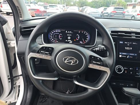 Used 2023 Hyundai Tucson SEL FWD image 13