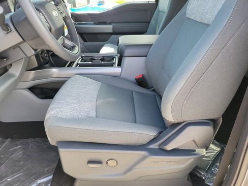 New 2026 Ford F250 XLT w/ XLT Premium Package image 6
