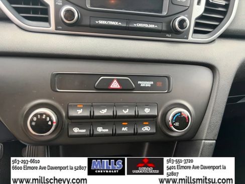 Used 2018 Kia Sportage LX FWD image 16