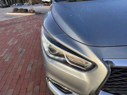 Used 2017 INFINITI QX60 Base w/ Deluxe Technology Package image 20