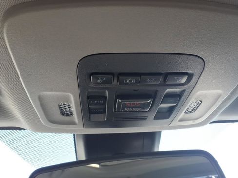 Used 2019 Toyota Camry SE w/ Convenience Package image 32