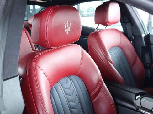 Used 2018 Maserati Ghibli S GranLusso RWD image 37