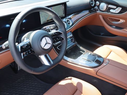 Used 2023 Mercedes-Benz E 450 4MATIC Coupe w/ AMG Line image 10