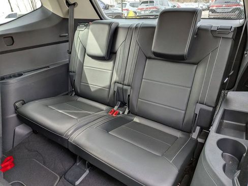 Used 2023 Volkswagen Atlas SE AWD/4WD image 27