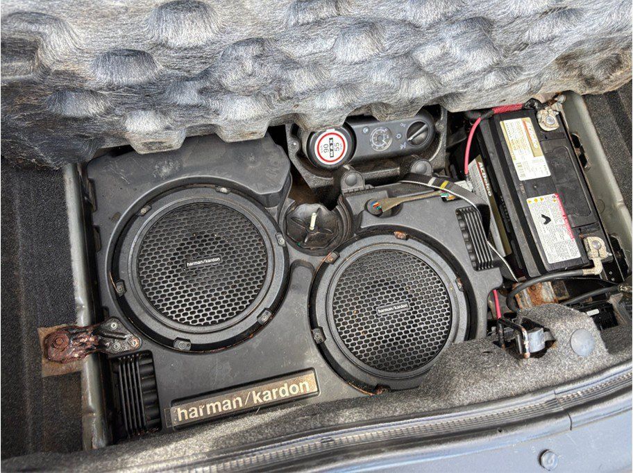 Used 2012 Dodge Challenger SRT8 w/ Premium Sound Group RWD image 37