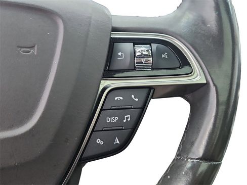 Used 2020 Lincoln Nautilus Reserve image 37