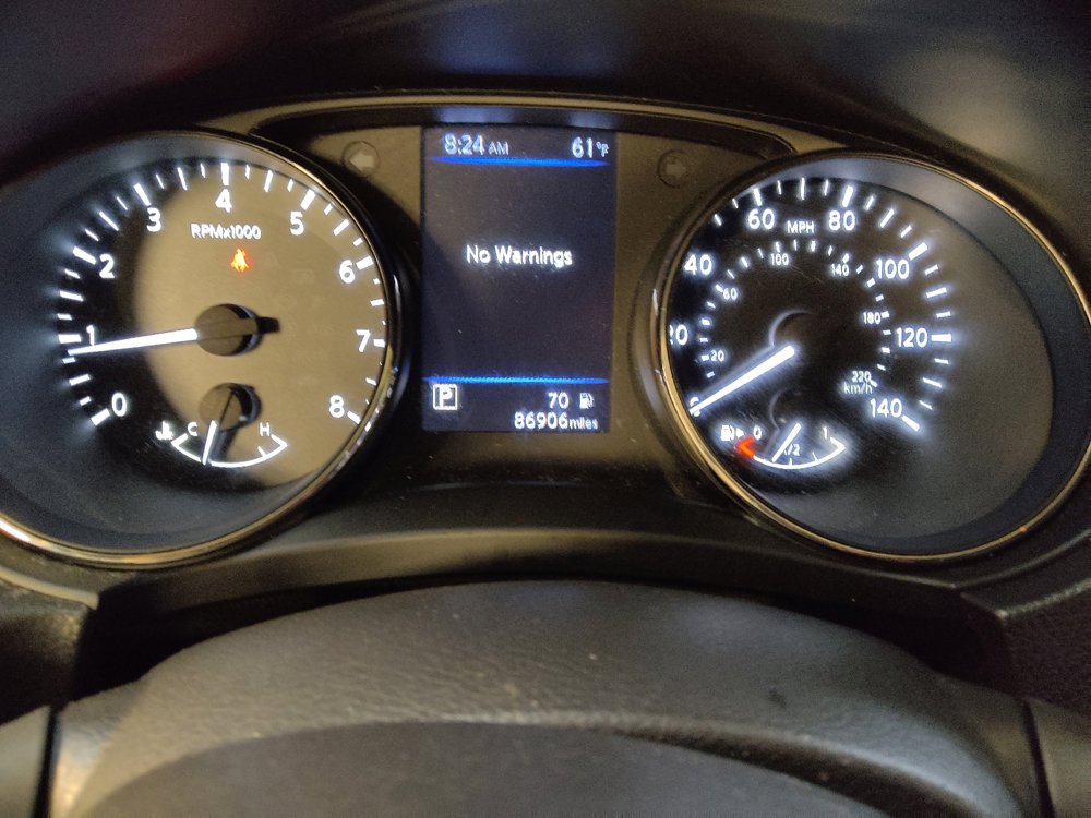 Used 2021 Nissan Rogue Sport SV FWD image 23