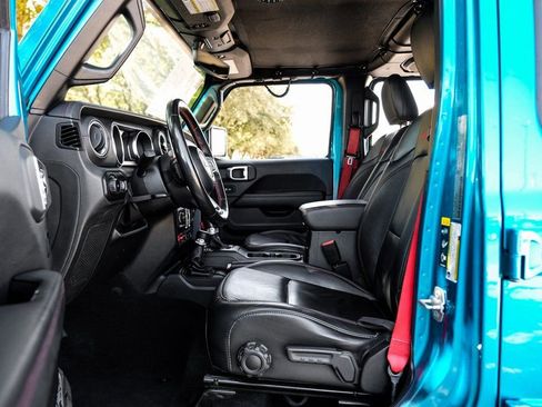 Used 2020 Jeep Wrangler Unlimited Rubicon w/ Quick Order Package 28Y Recon image 46