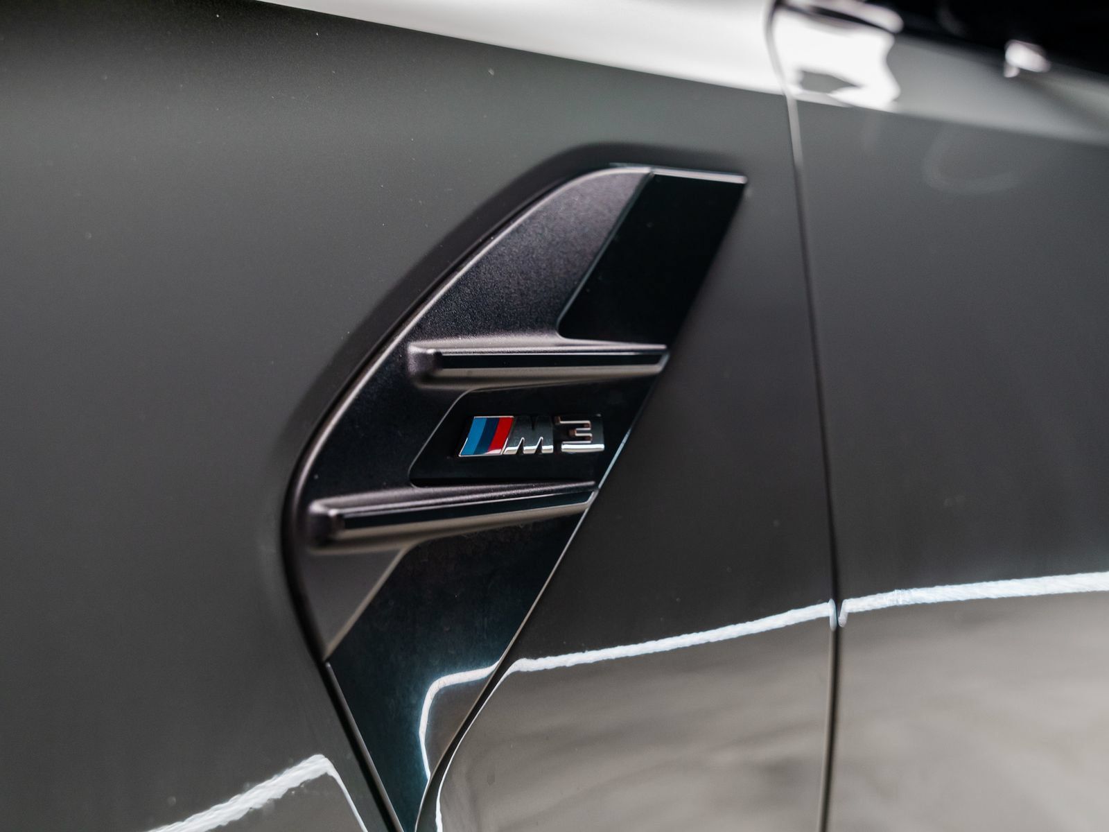 Used 2024 BMW M3 w/ Executive Package RWD image 32