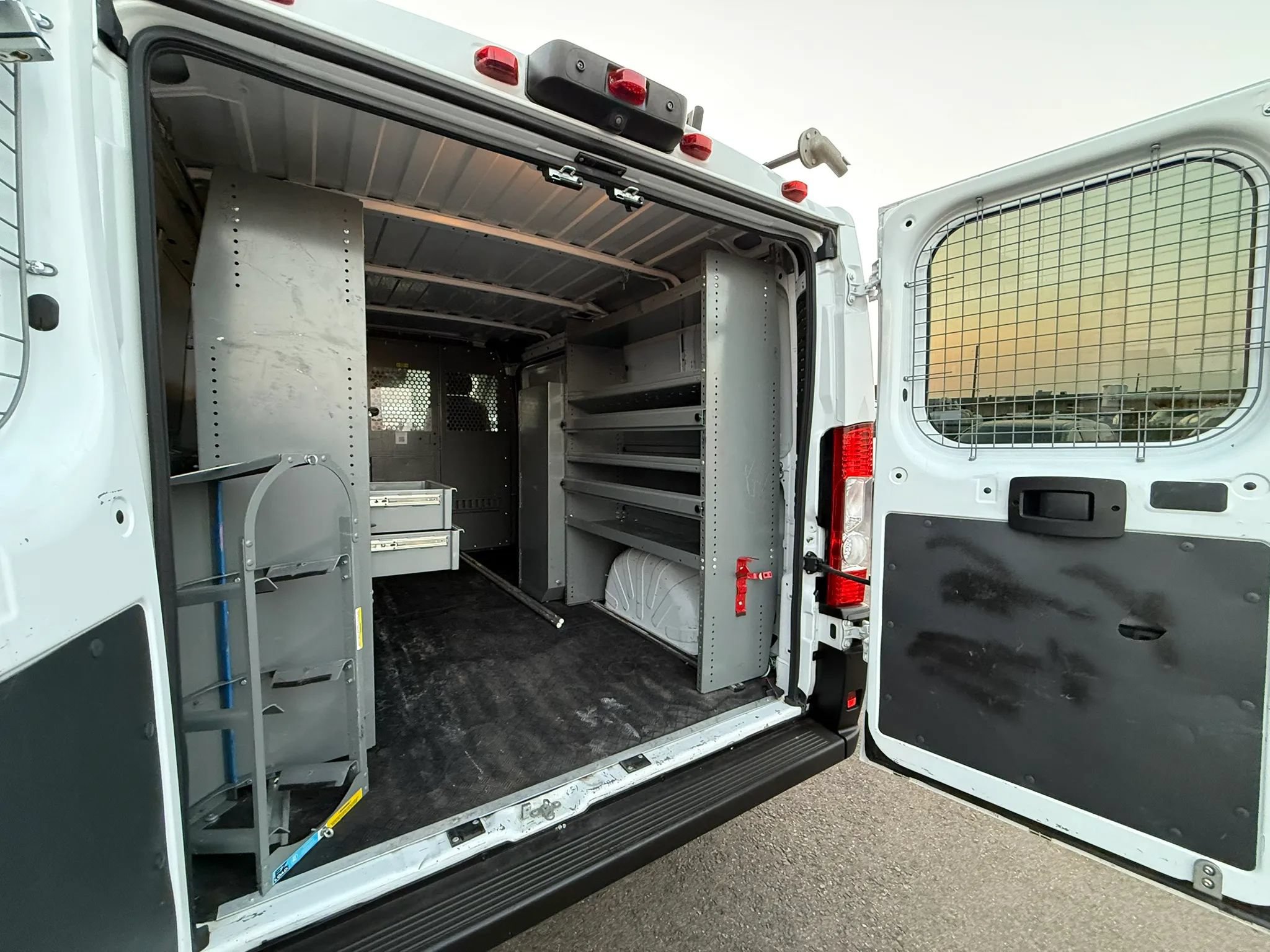 Used 2022 RAM ProMaster 1500 FWD image 24