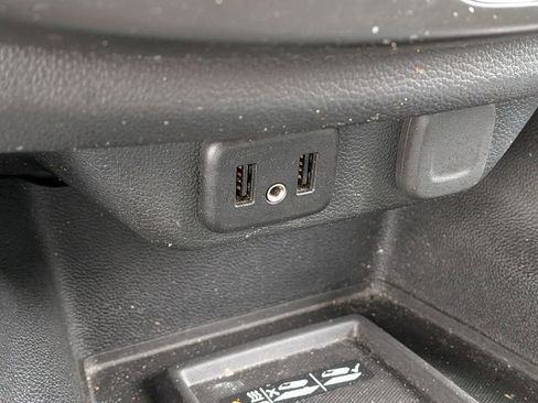 Used 2019 Chevrolet Traverse Premier image 24