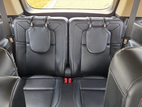Used 2022 Lincoln Aviator Reserve w/ Equipment Group 201A AWD/4WD image 29