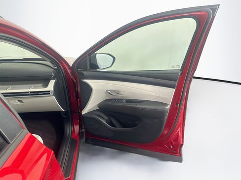 Used 2026 Hyundai Tucson SEL FWD image 34