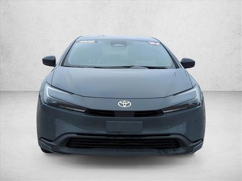 Used 2024 Toyota Prius LE image 2