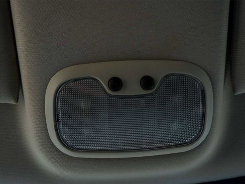 Used 2015 Jeep Patriot Sport image 27