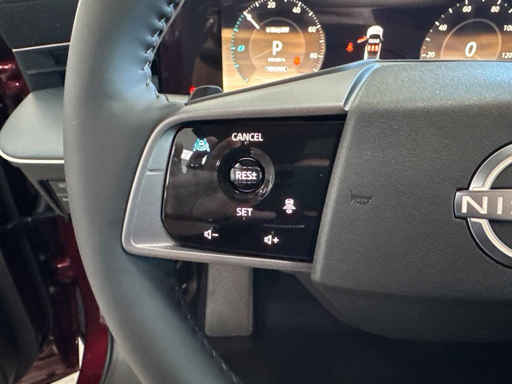 New 2026 Nissan Leaf Platinum+ FWD image 26