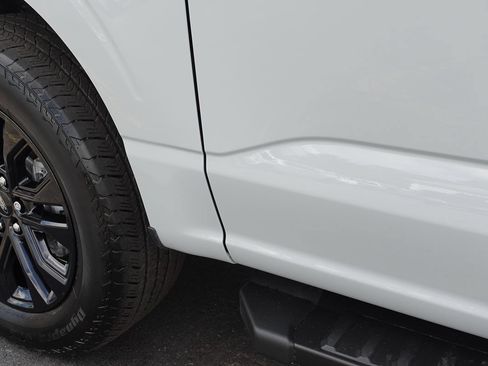 Used 2024 Ford F150 Lariat AWD/4WD image 13