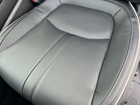 New 2026 Honda Pilot Elite image 13