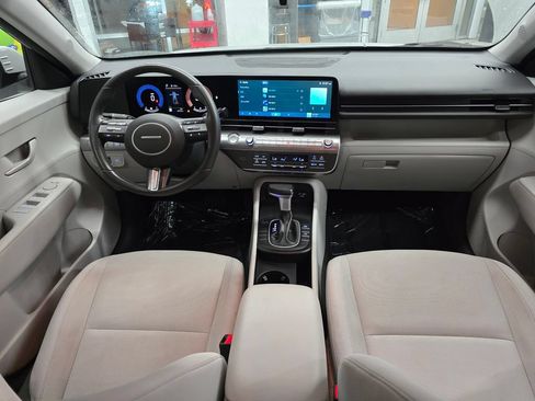Used 2024 Hyundai Kona SEL FWD image 31