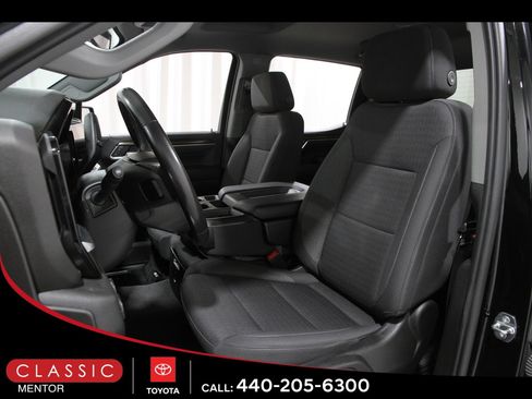 Used 2023 Chevrolet Silverado 1500 RST w/ Z71 Off-Road Package image 5