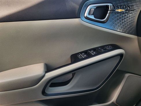 Used 2023 Kia Soul EX image 24