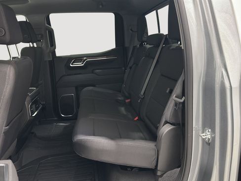 Used 2025 GMC Sierra 1500 Elevation w/ Preferred Package image 22