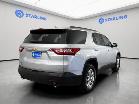 Used 2020 Chevrolet Traverse LT FWD image 8