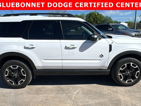 Used 2023 Ford Bronco Sport Outer Banks w/ Tech Package image 4