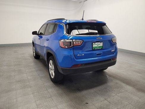 Used 2022 Jeep Compass Latitude image 5