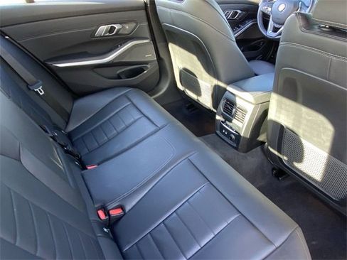 Used 2019 BMW 330i xDrive 330i xDrive w/ Premium Package image 14