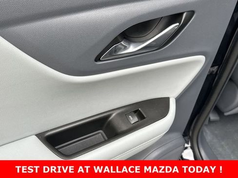 Used 2021 Chevrolet Blazer LT w/ Sound & Technology Package image 13