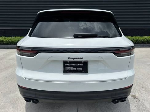 Certified 2023 Porsche Cayenne AWD/4WD image 13