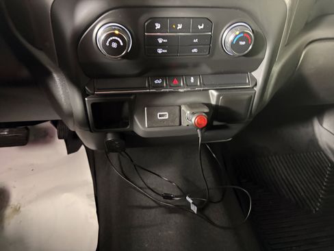 Used 2019 Chevrolet Silverado 1500 Custom w/ Custom Value Package image 29