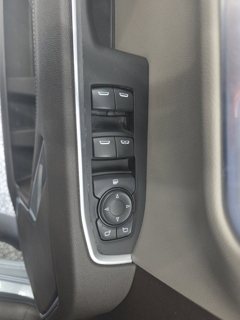 Used 2026 Chevrolet Silverado 1500 RST w/ RST Select Package AWD/4WD image 31