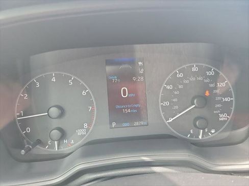 Certified 2025 Toyota Corolla LE image 34