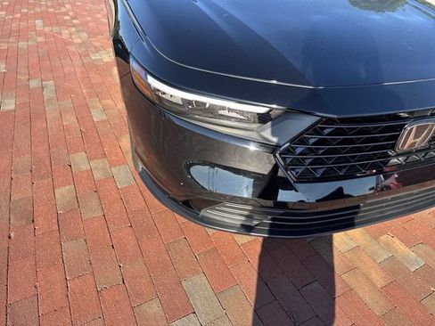 Used 2024 Honda Accord EX image 21