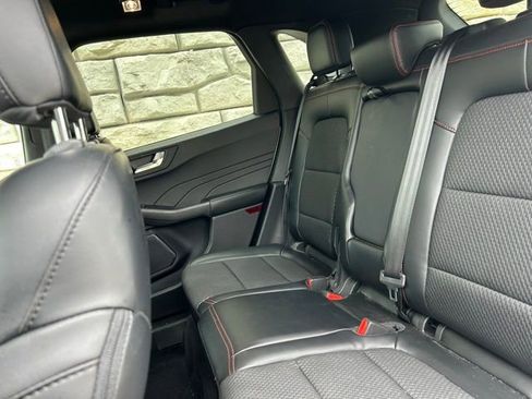 Certified 2023 Ford Escape ST-Line w/ Tech Pack #1 AWD/4WD image 9