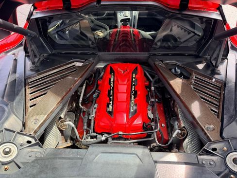 Used 2020 Chevrolet Corvette Stingray Coupe w/ Engine Appearance Package RWD image 8