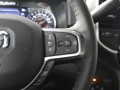 New 2026 RAM 3500 Big Horn AWD/4WD image 36