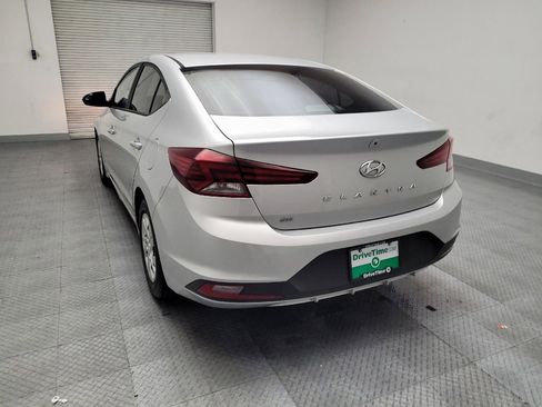 Used 2019 Hyundai Elantra SE image 6