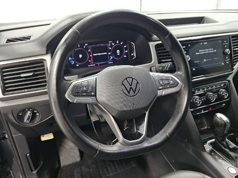 Used 2020 Volkswagen Atlas Cross Sport SEL FWD image 10