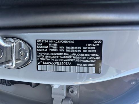 Used 2022 Porsche Macan image 35