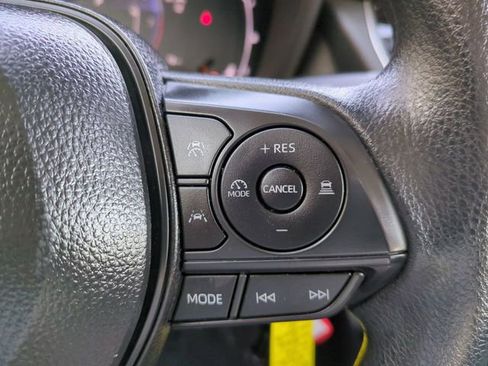 Used 2026 Toyota Corolla LE image 23