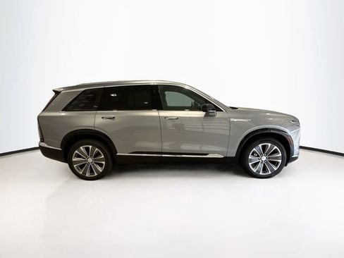 Used 2026 Cadillac Vistiq Luxury AWD/4WD image 7