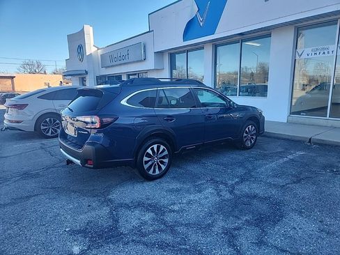Used 2023 Subaru Outback Limited image 3