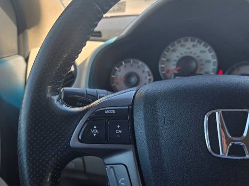 Used 2015 Honda Pilot Touring image 32
