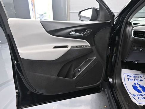 Used 2024 Chevrolet Equinox LT image 11
