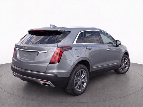 Certified 2024 Cadillac XT5 Premium Luxury w/ Technology Package AWD/4WD image 4