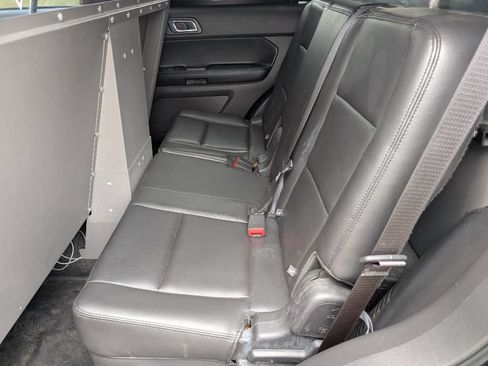 Used 2015 Ford Explorer 4WD Police Interceptor image 9